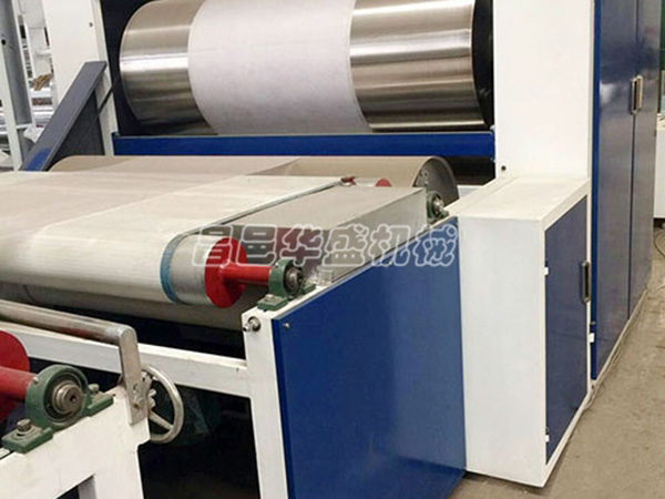 Double point lining cloth coating heat absorbing device